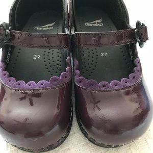Dansco kids Purple shoes Size 27